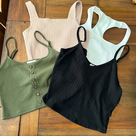 H&M Tops - Cropped tank tops bundle!